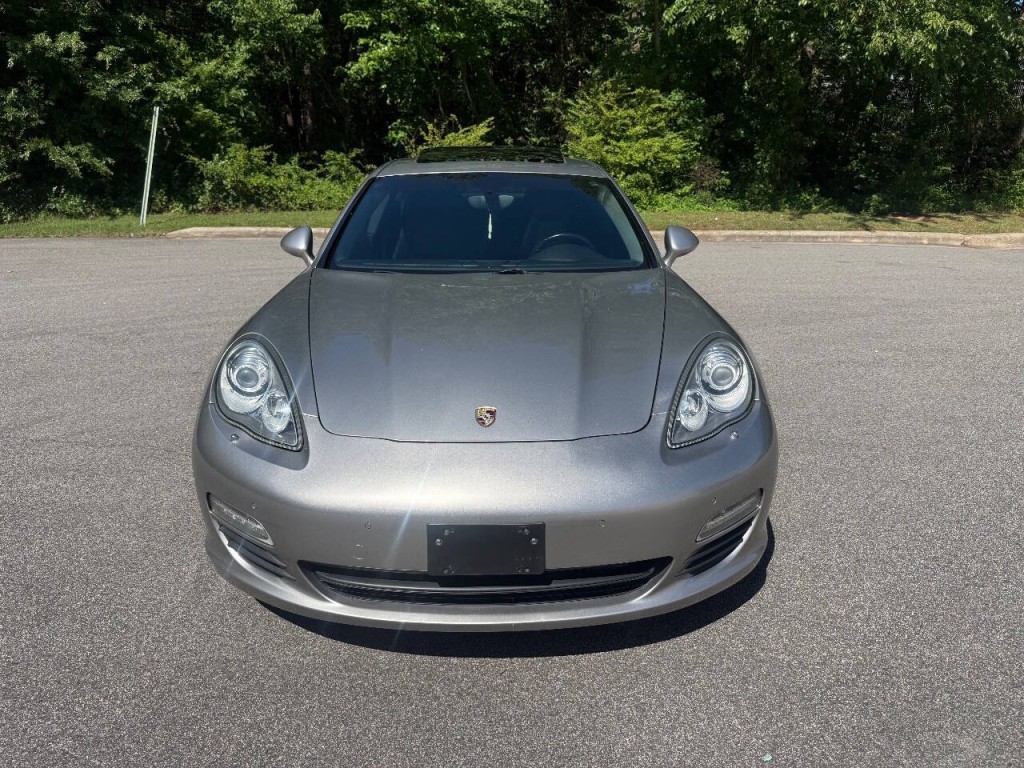 2012 Porsche Panamera Image 8
