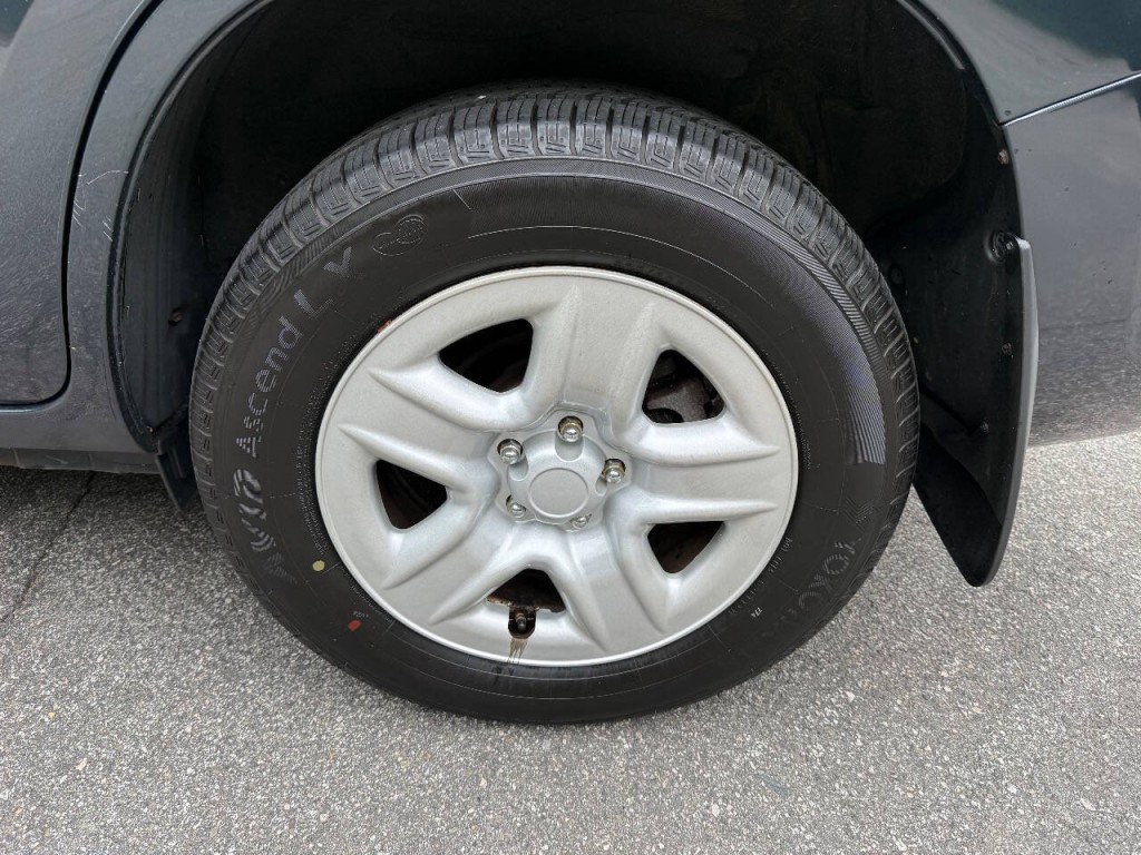 2012 Toyota Rav4 Image 18