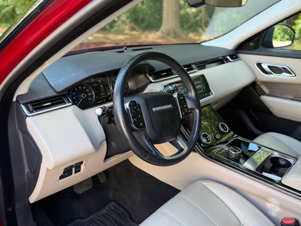 2018 Land Rover Range Rover Image 10