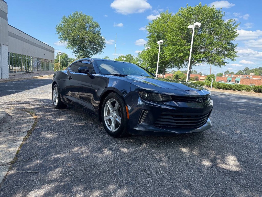 2016 Chevrolet Camaro Image 3
