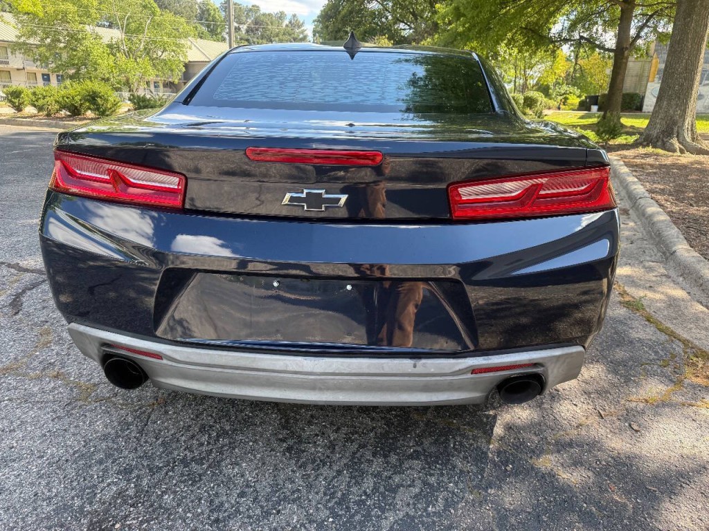 2016 Chevrolet Camaro Image 6