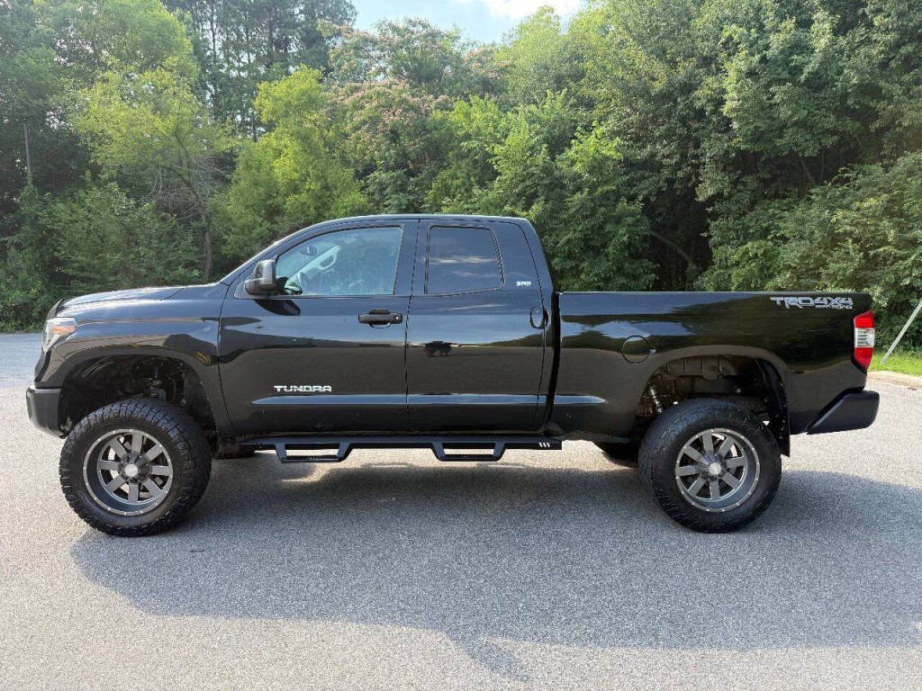 2019 Toyota Tundra Image 3