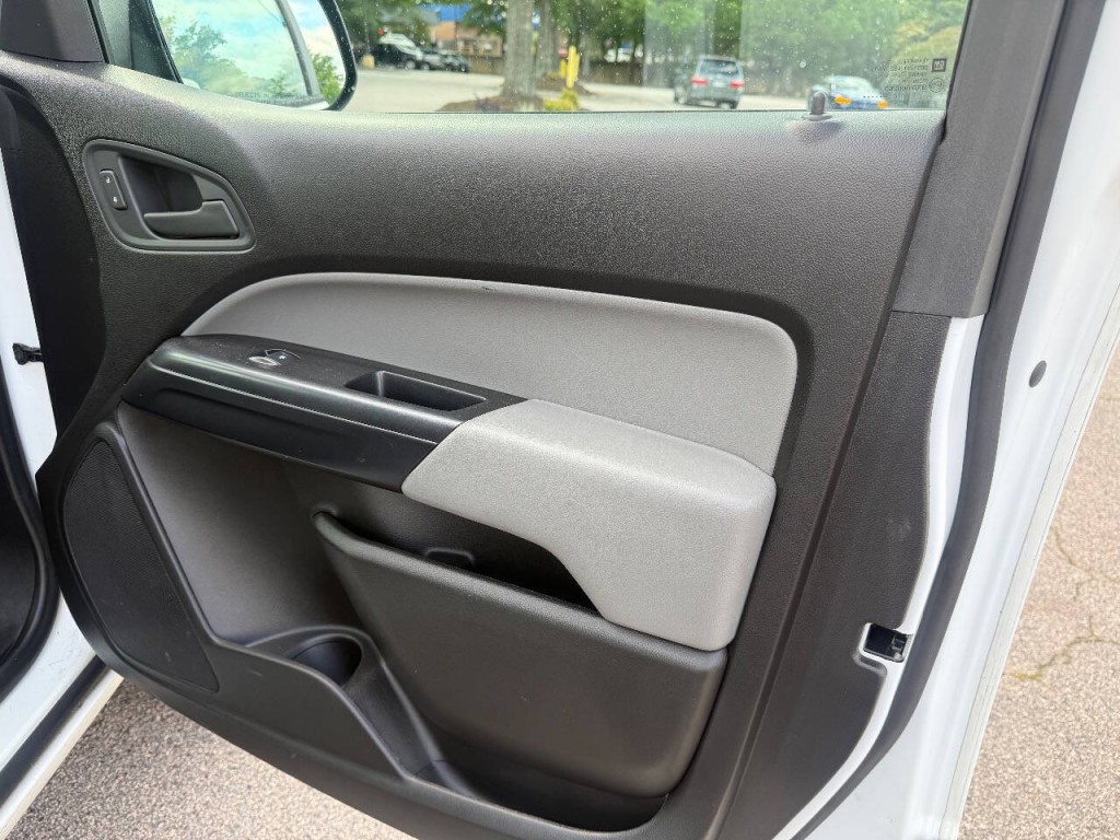 2018 Chevrolet Colorado Image 11