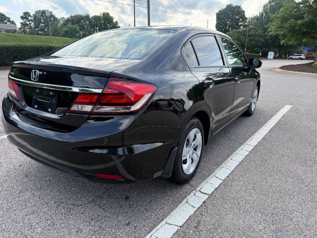 2015 Honda Civic Image 4