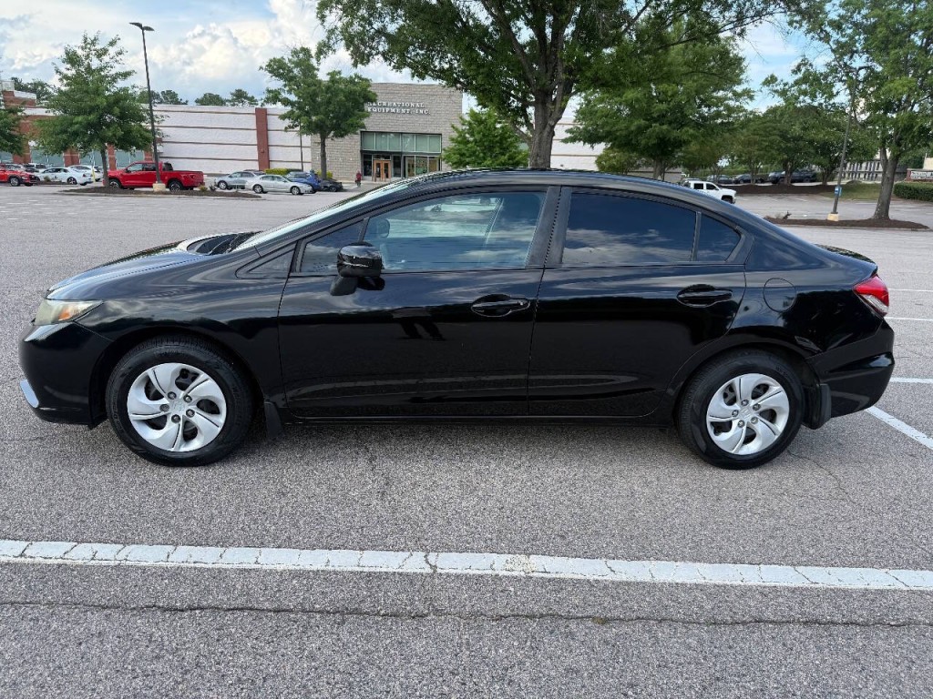 2015 Honda Civic Image 6