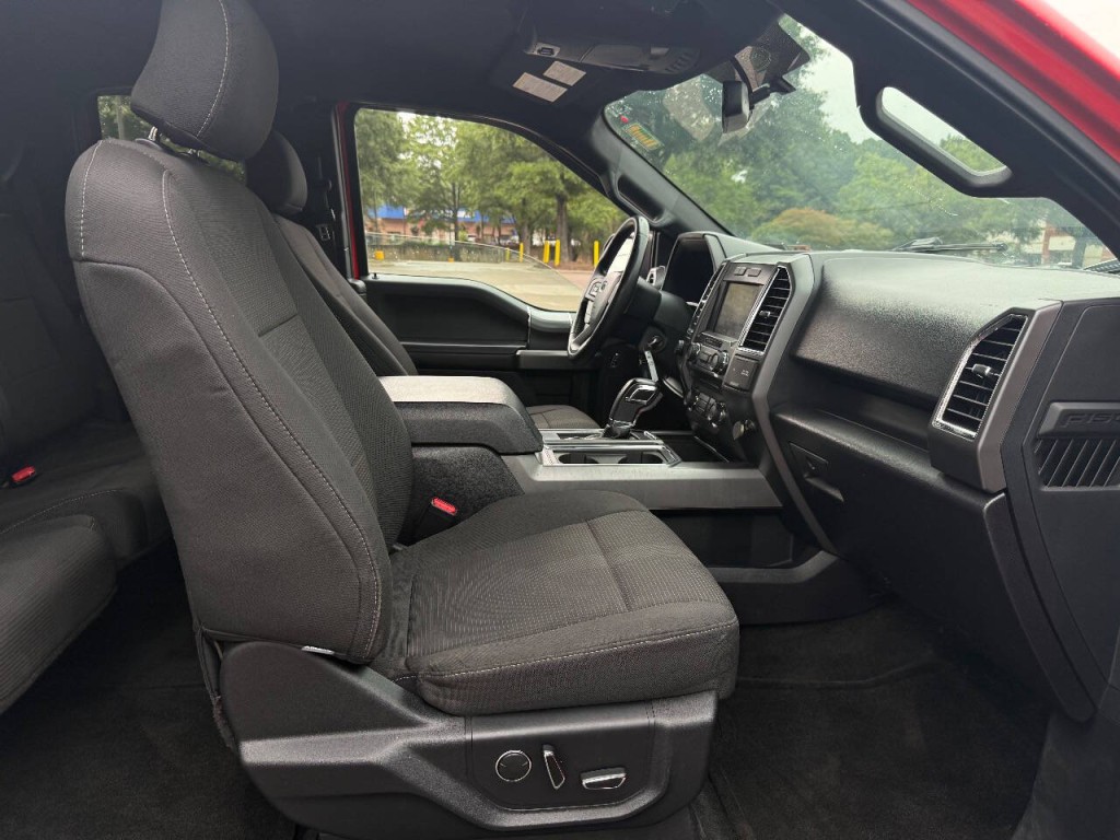 2015 Ford F-150 Image 14