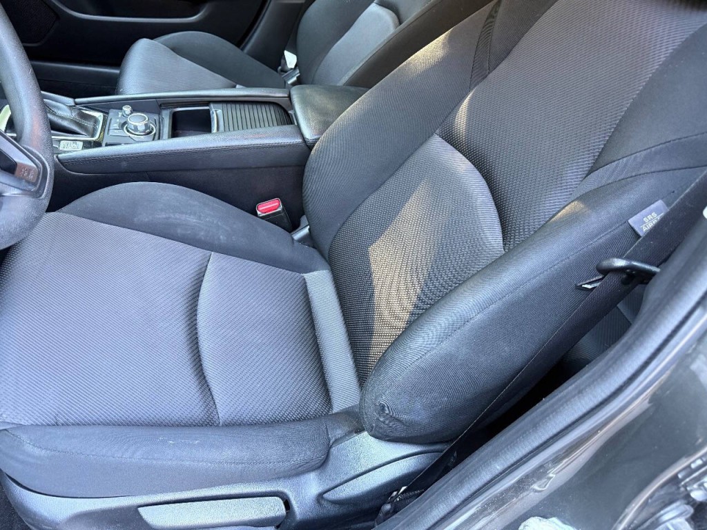 2018 Mazda Mazda3 Image 8