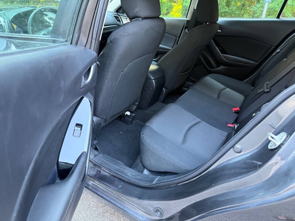 2018 Mazda Mazda3 Image 9