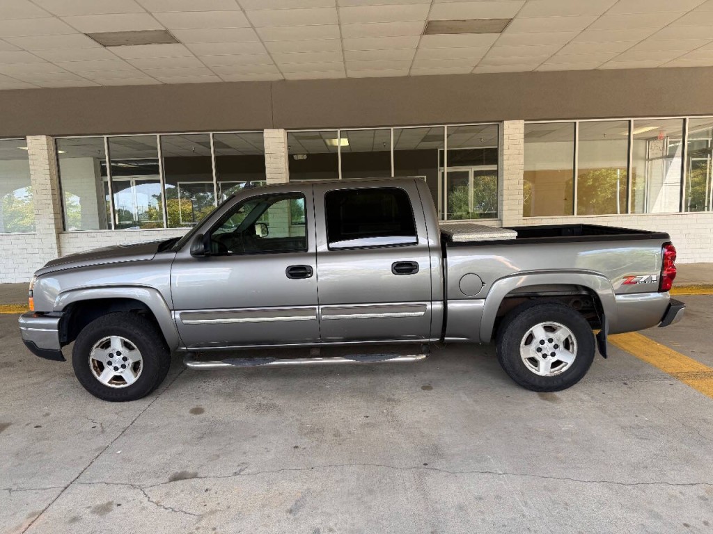 2006 Chevrolet Silverado 1500 Image 7
