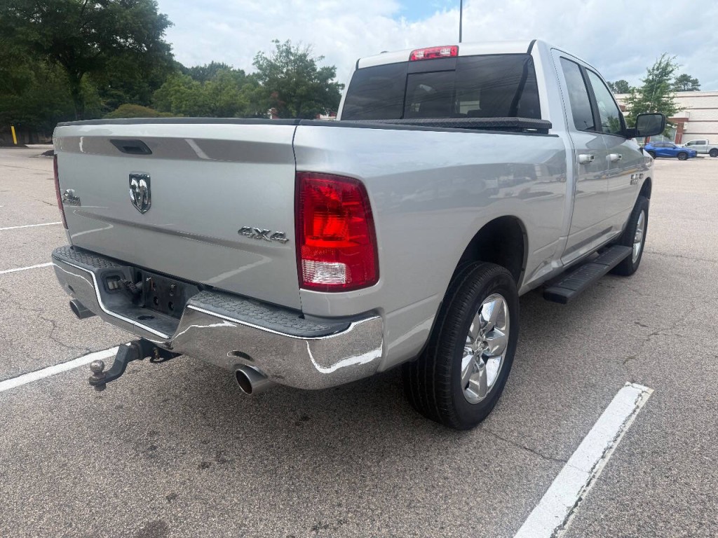 2015 RAM 1500 Image 4