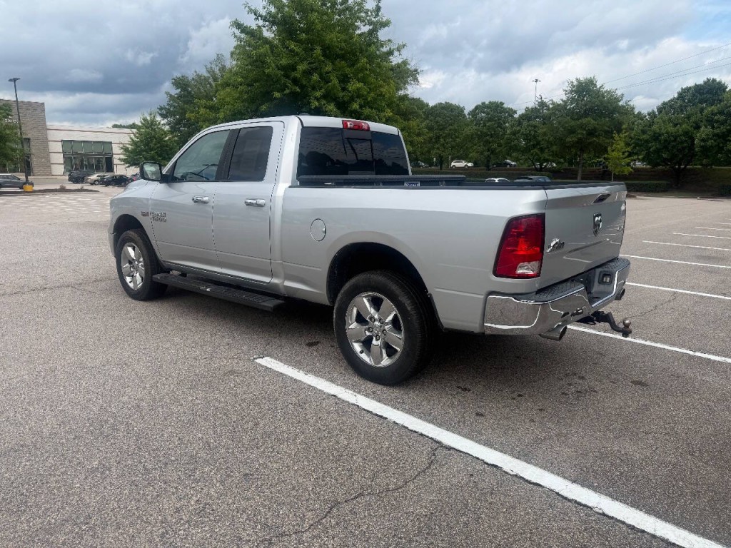 2015 RAM 1500 Image 7
