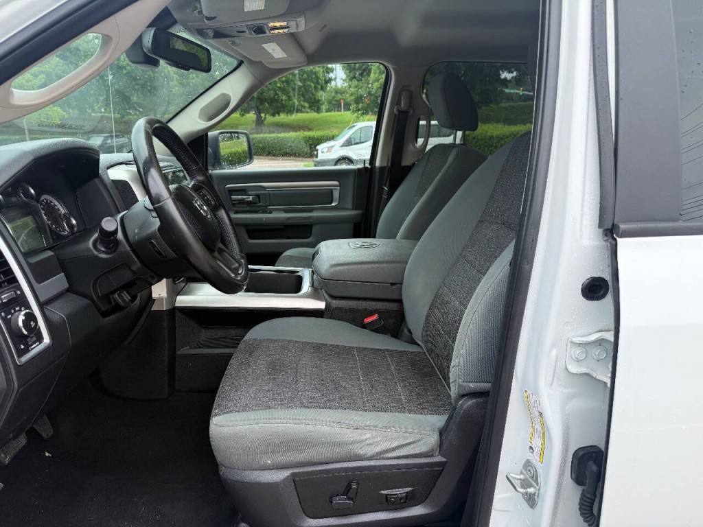 2018 RAM 1500 Image 10