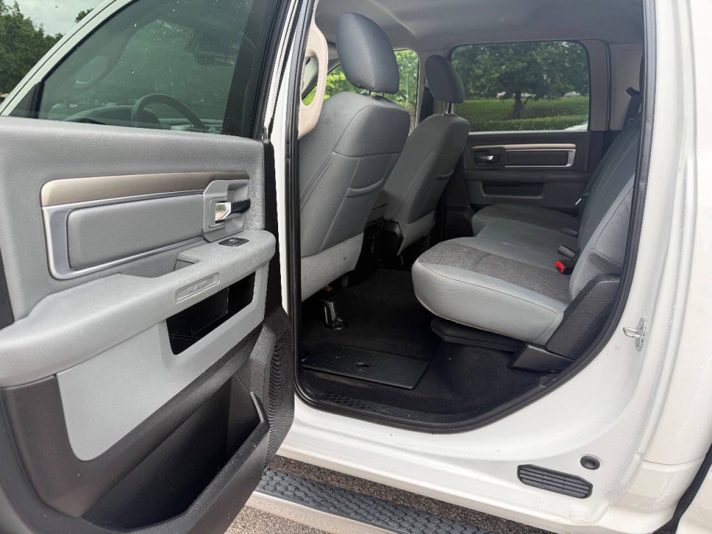 2018 RAM 1500 Image 11