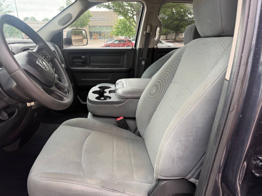 2018 RAM 1500 Image 12