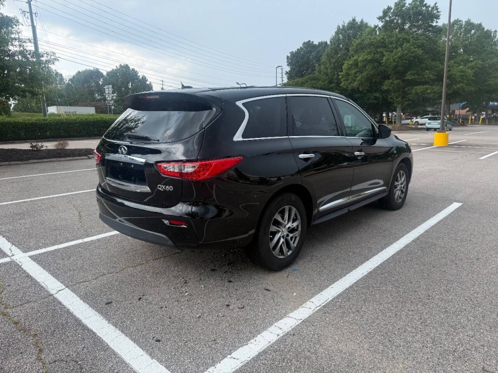 2015 INFINITI QX60 Image 3