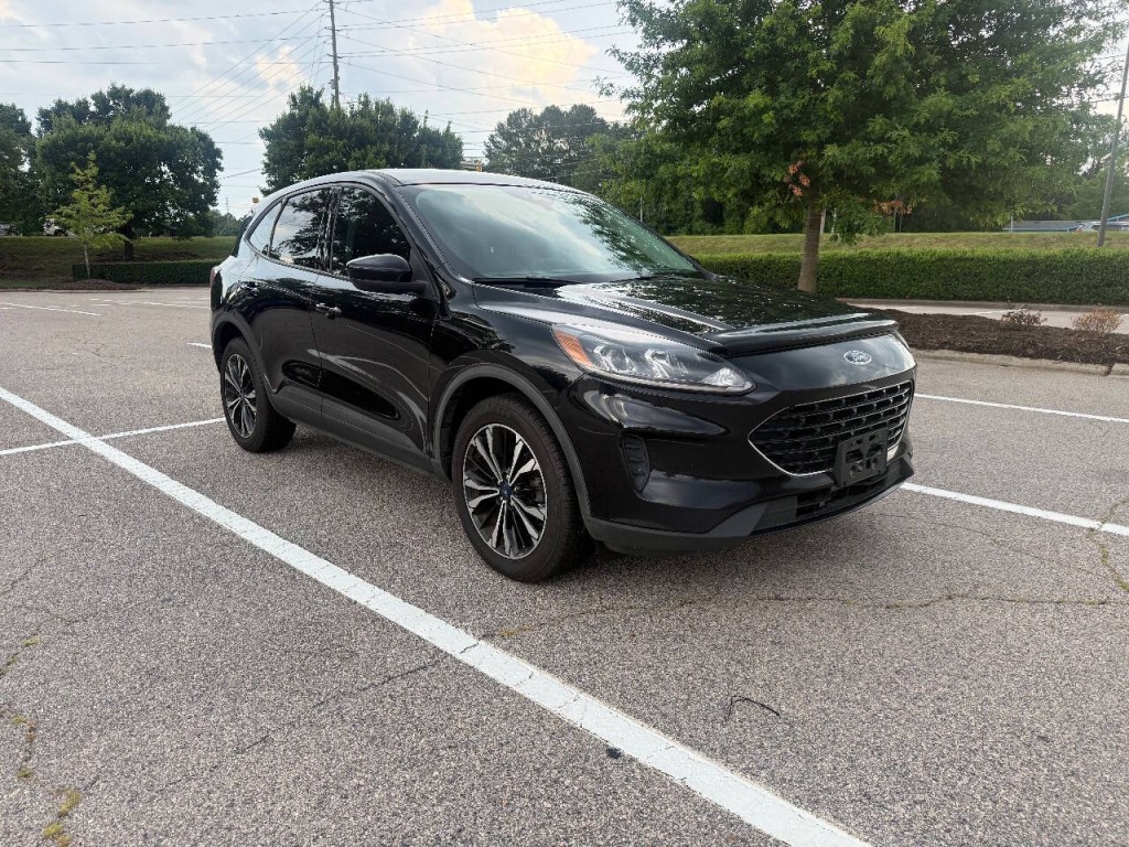 2021 Ford Escape Image 4