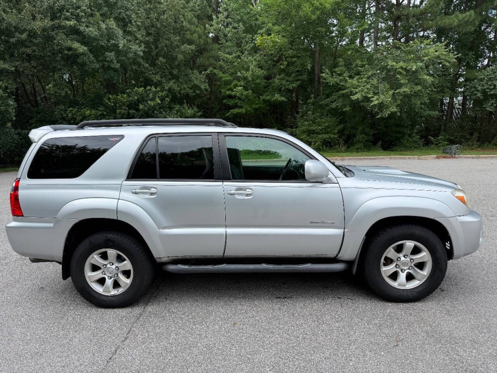 2008 Toyota 4Runner Image 4