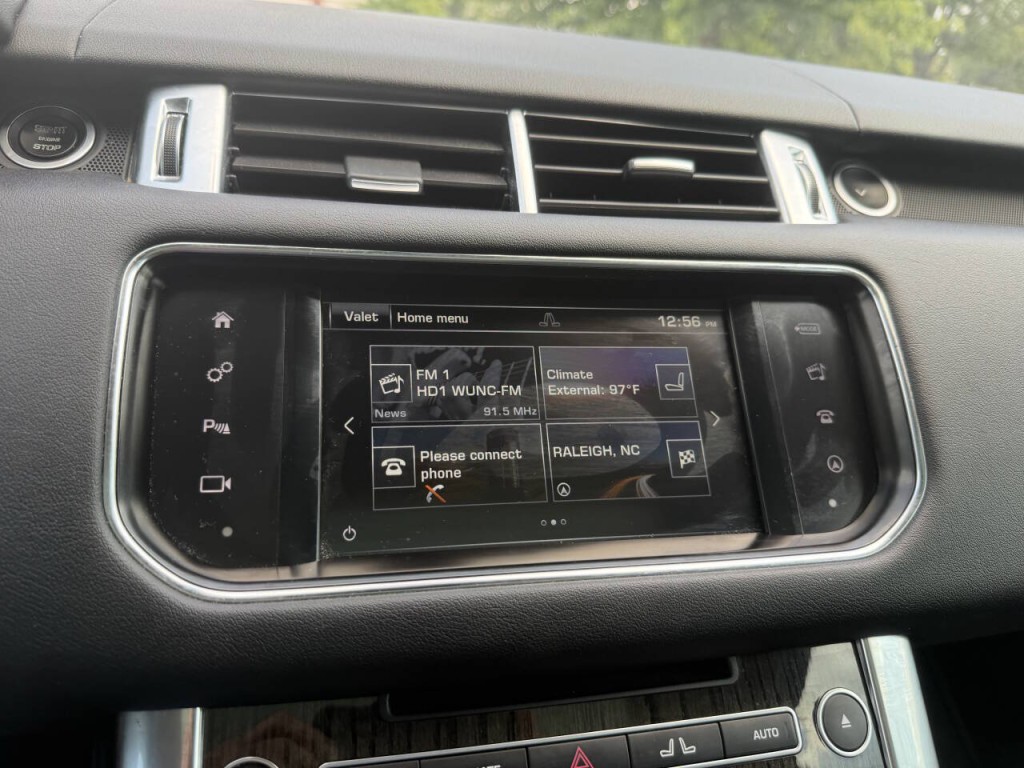 2016 Land Rover Range Rover Sport Image 18