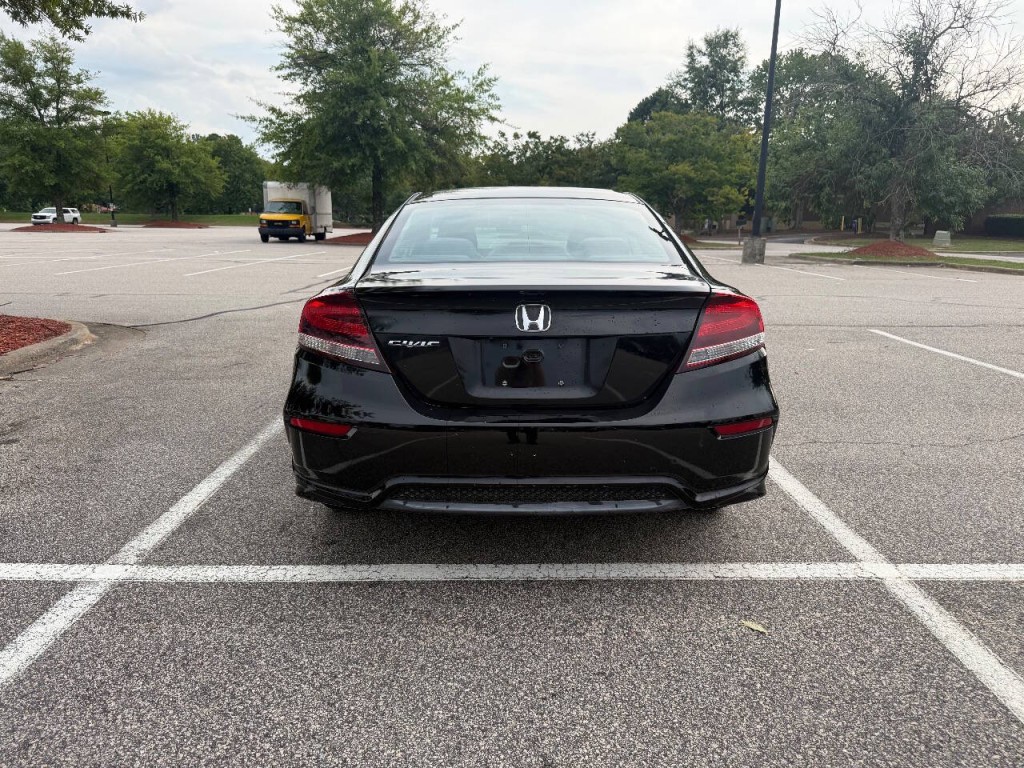2015 Honda Civic Image 6