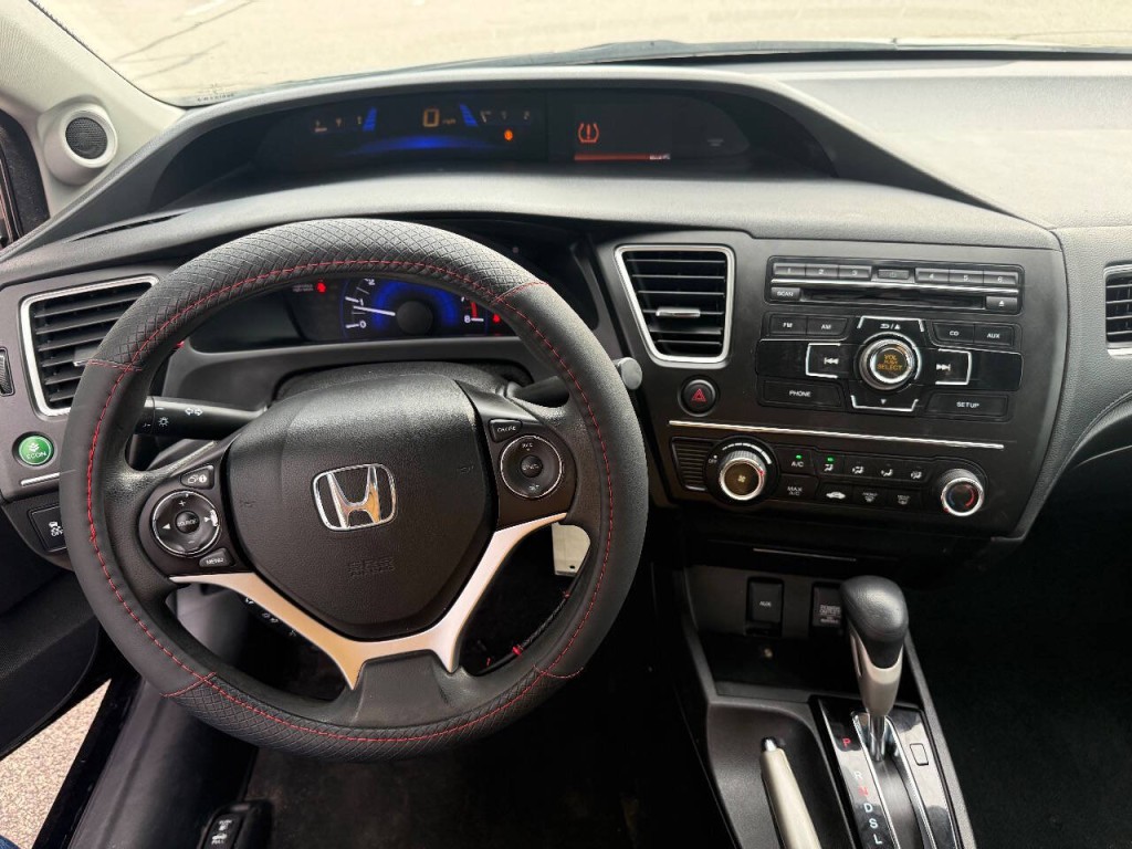 2015 Honda Civic Image 14