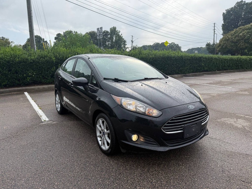 2015 Ford Fiesta Image 7