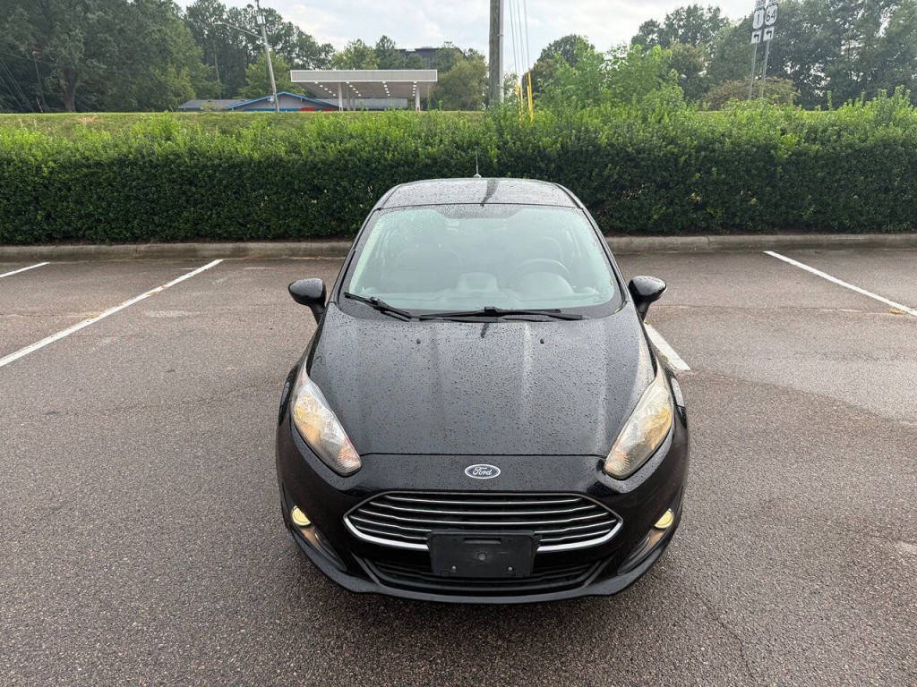 2015 Ford Fiesta Image 8