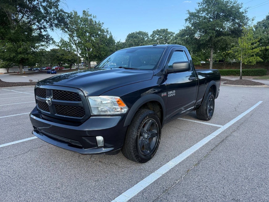 2014 RAM 1500 Image 1