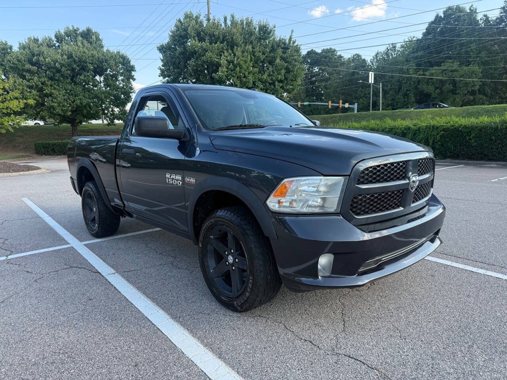 2014 RAM 1500 Image 2