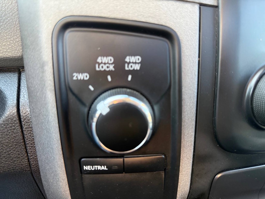 2014 RAM 1500 Image 25