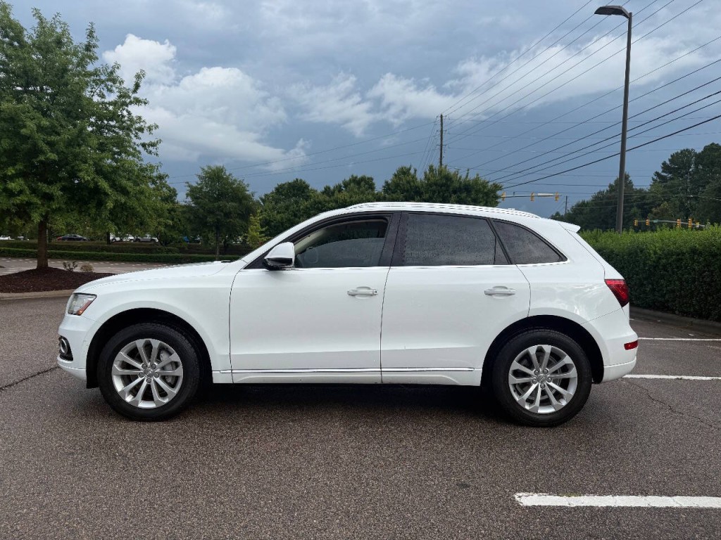 2015 Audi Q5 Image 2