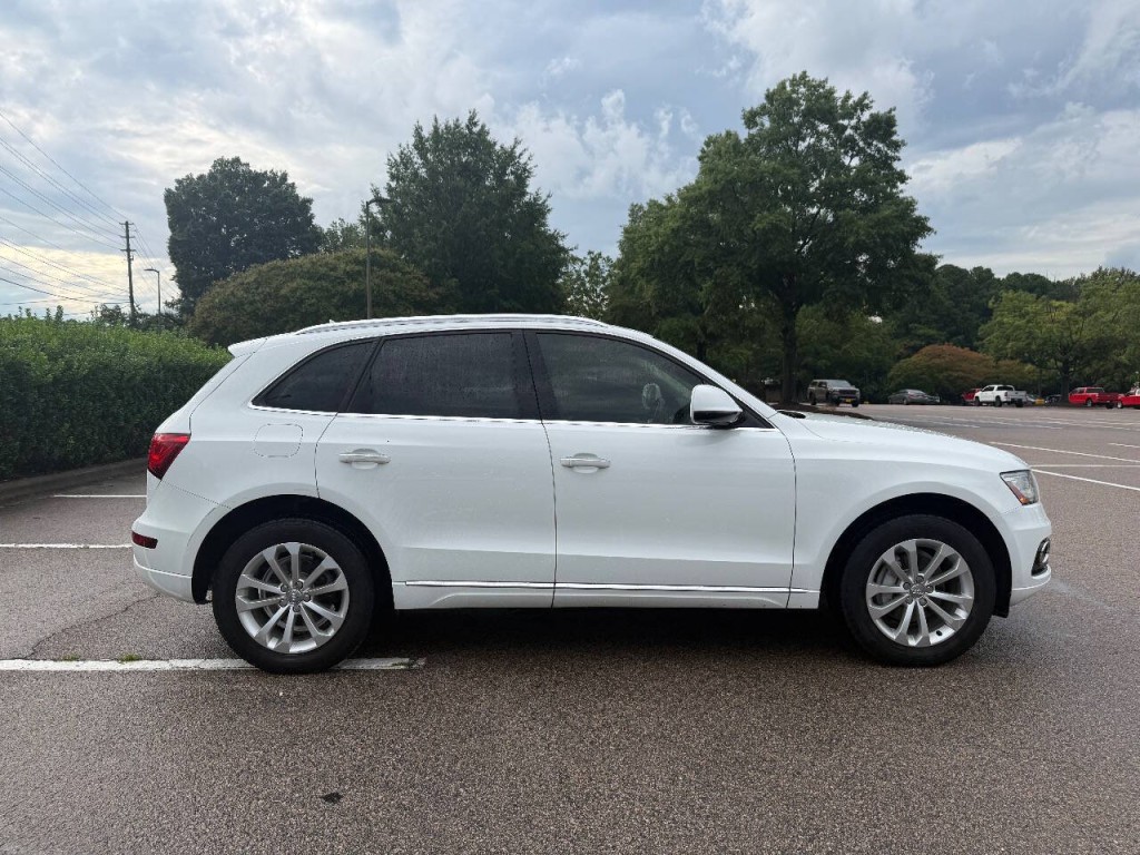 2015 Audi Q5 Image 6
