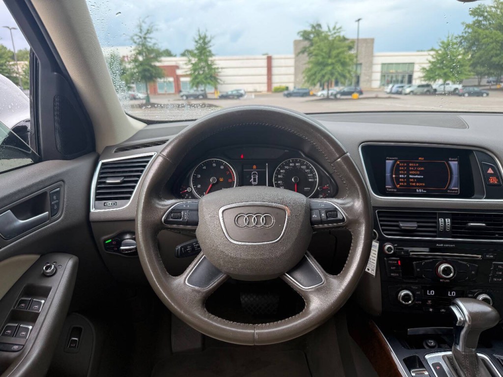 2015 Audi Q5 Image 12