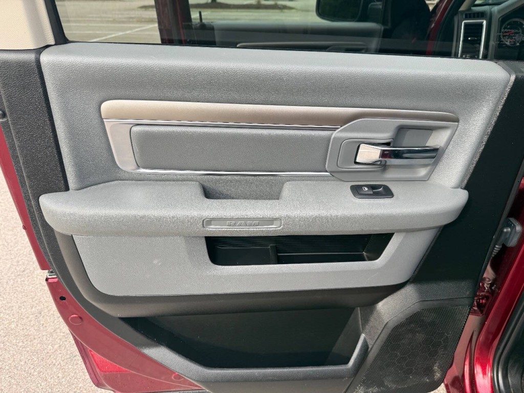 2020 RAM 1500 Image 17