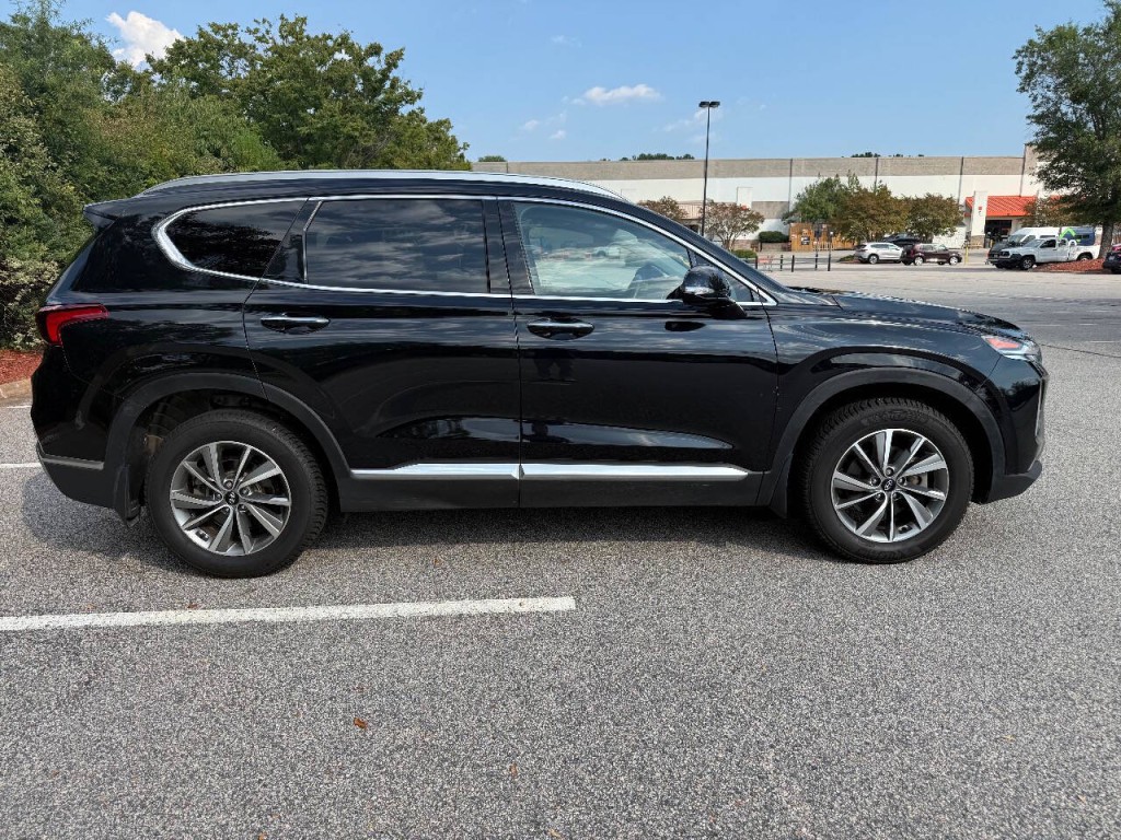 2020 Hyundai Santa Fe Image 6