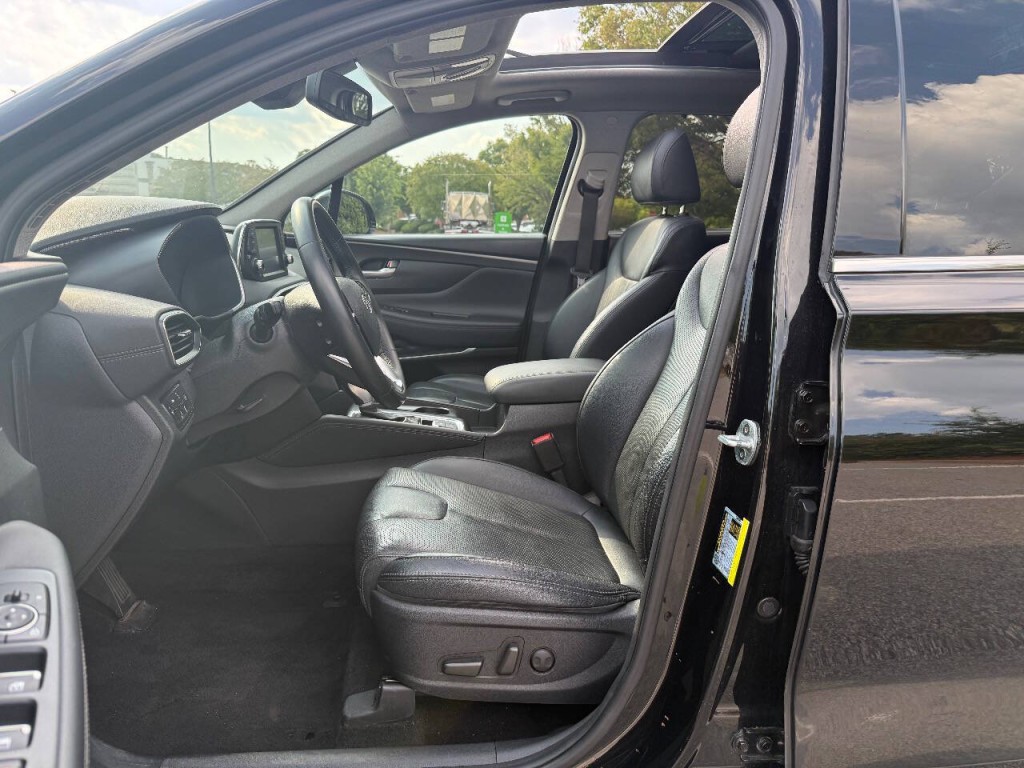 2020 Hyundai Santa Fe Image 11