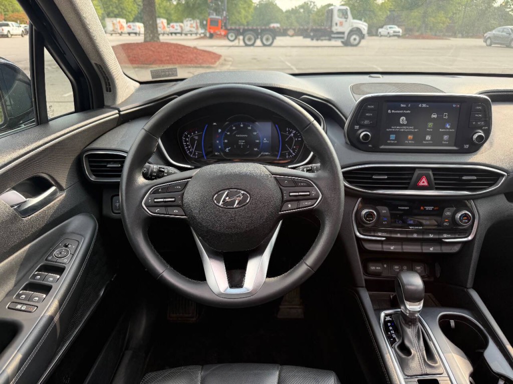 2020 Hyundai Santa Fe Image 14