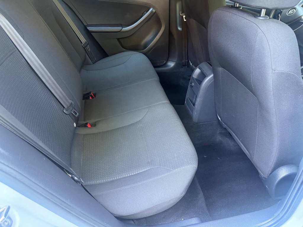 2016 Volkswagen Jetta Image 18