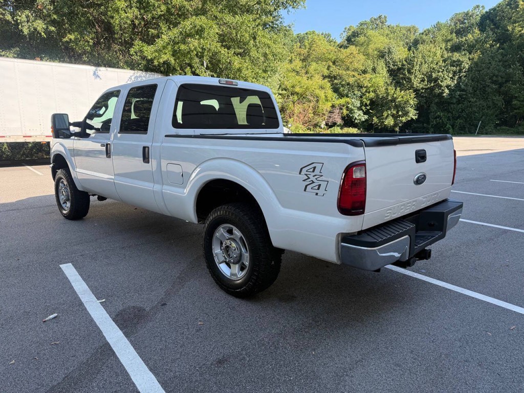2012 Ford F-250 Image 2