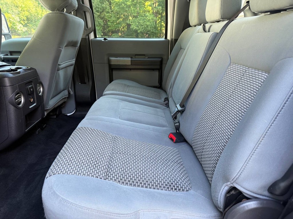 2012 Ford F-250 Image 17