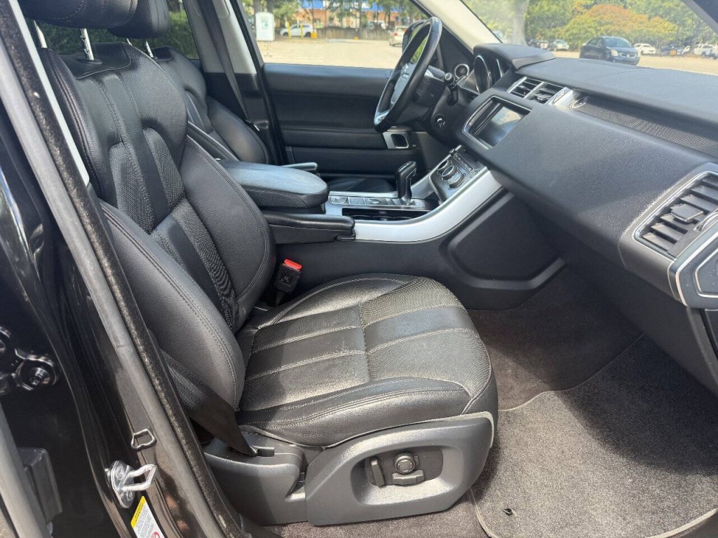 2016 Land Rover Range Rover Sport Image 5
