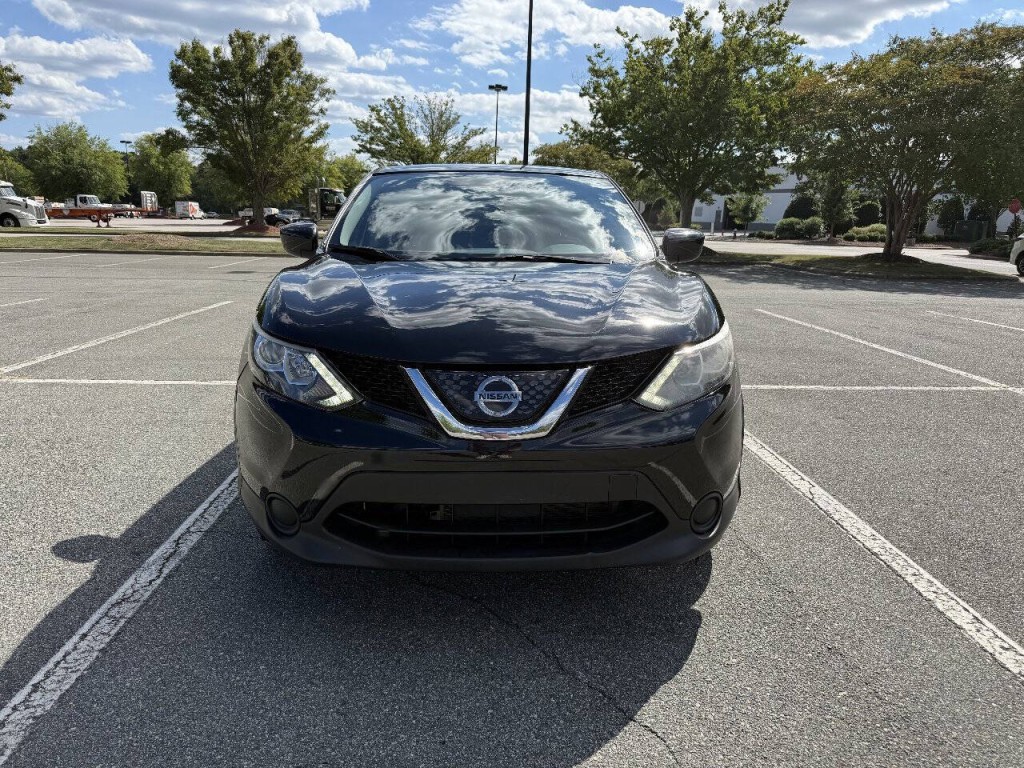 2018 Nissan Rogue Image 7