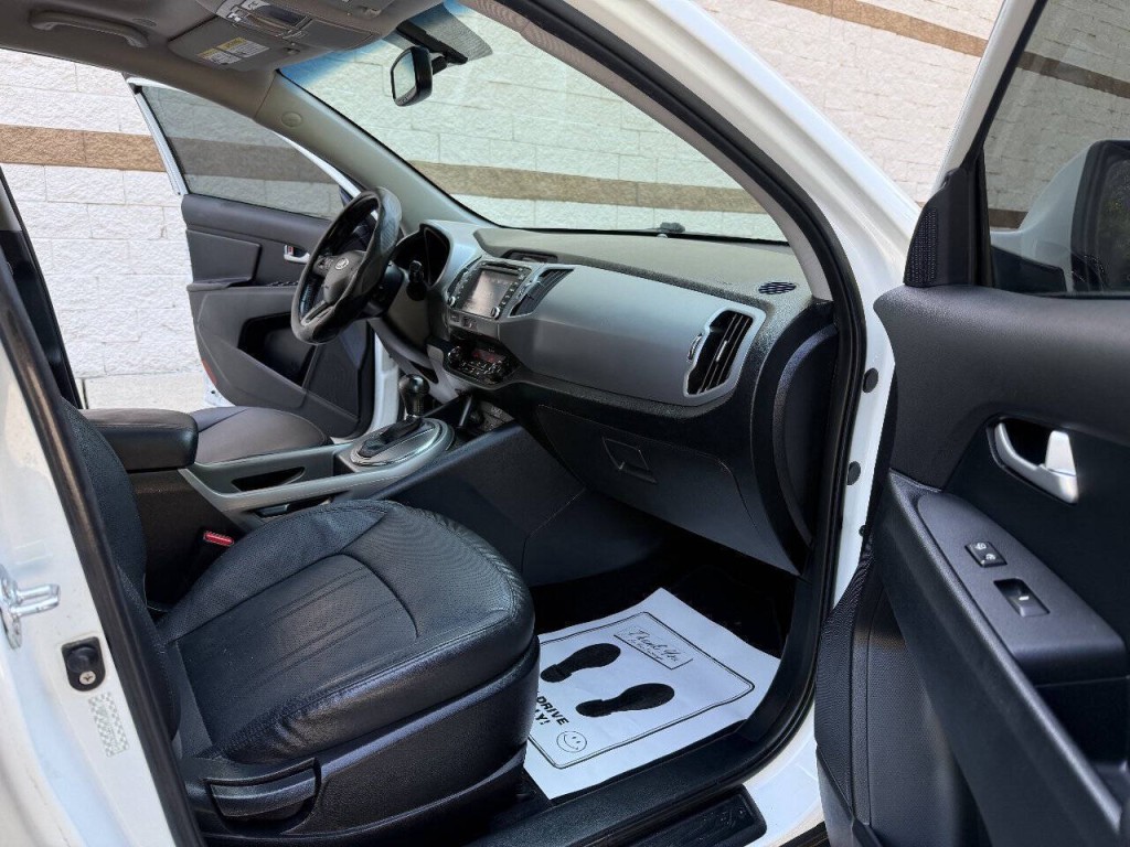 2015 Kia Sportage Image 11