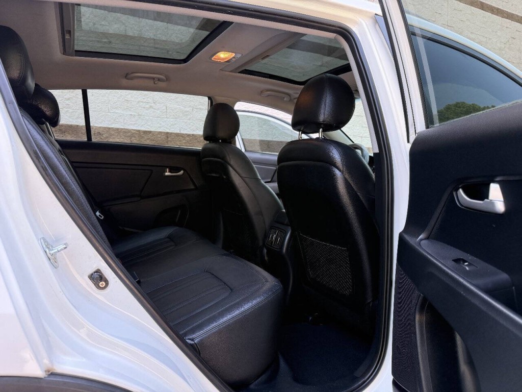 2015 Kia Sportage Image 14