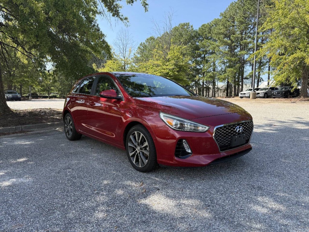 2018 Hyundai Elantra Image 2