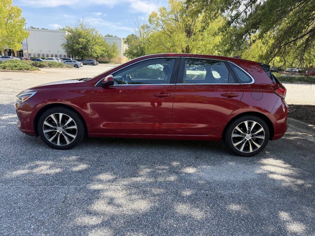 2018 Hyundai Elantra Image 6