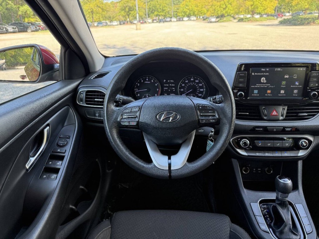 2018 Hyundai Elantra Image 10