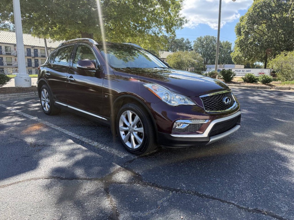 2017 INFINITI QX50 Image 2