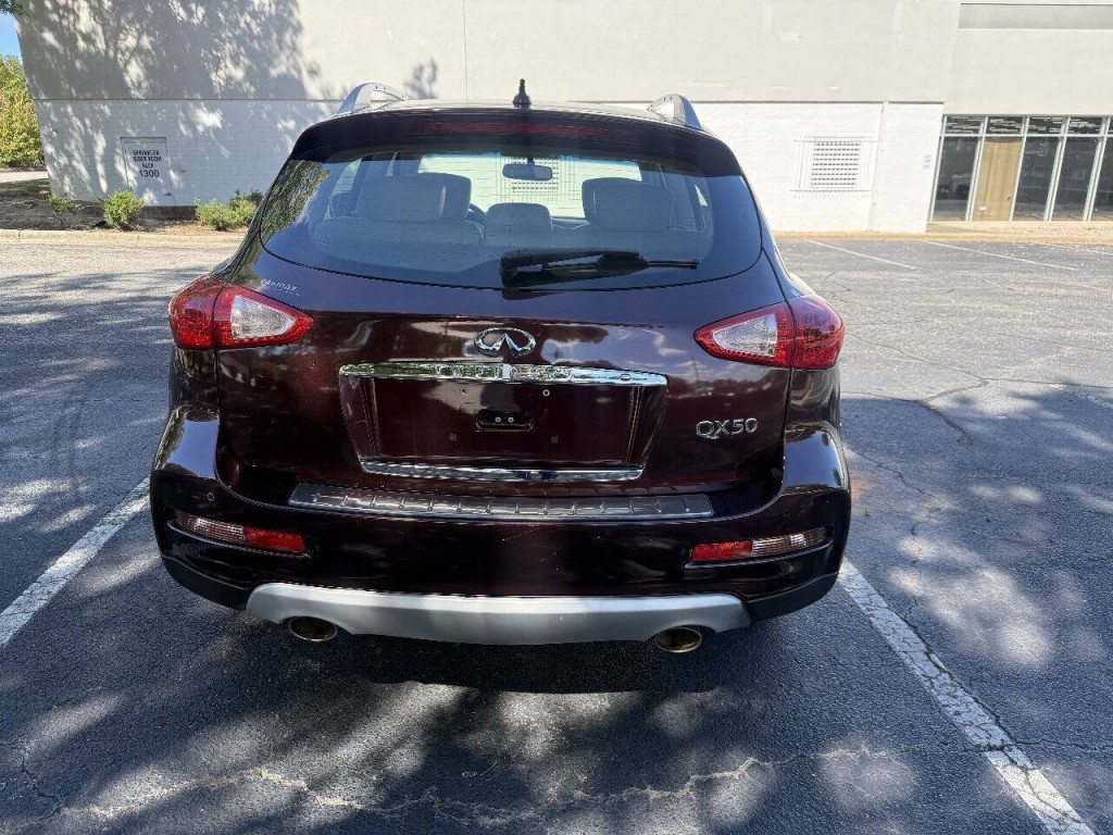 2017 INFINITI QX50 Image 5