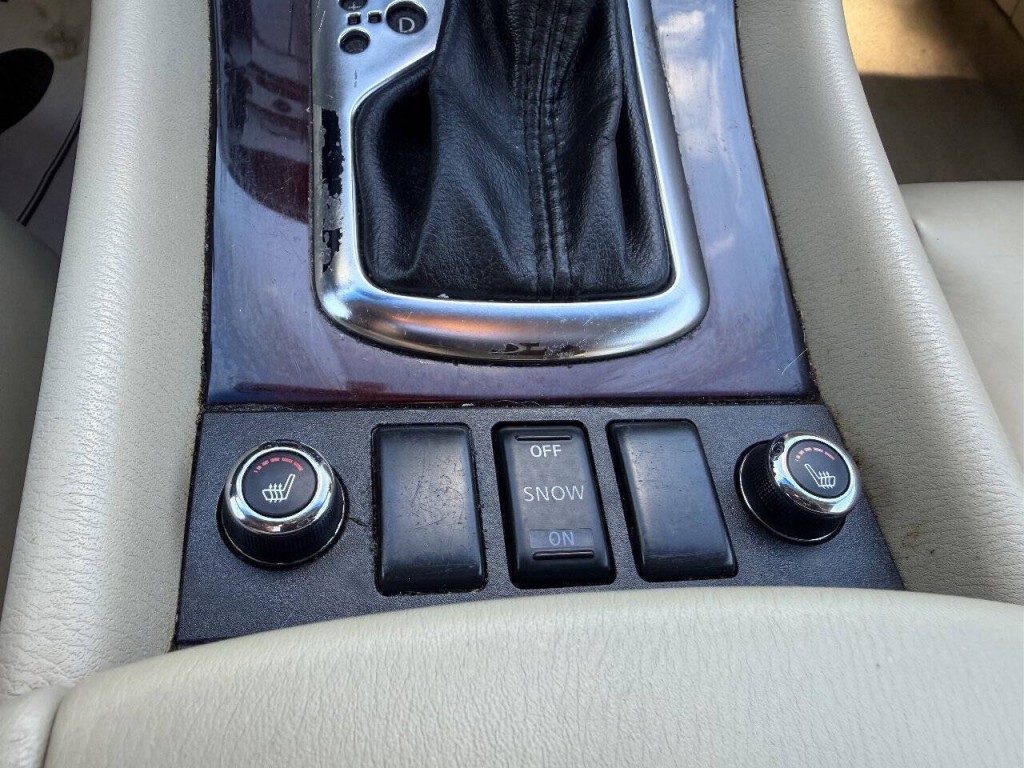 2017 INFINITI QX50 Image 25