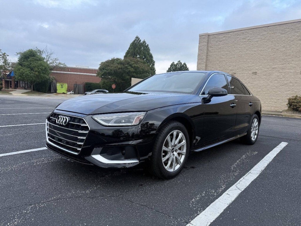 2021 Audi A4 Image 1